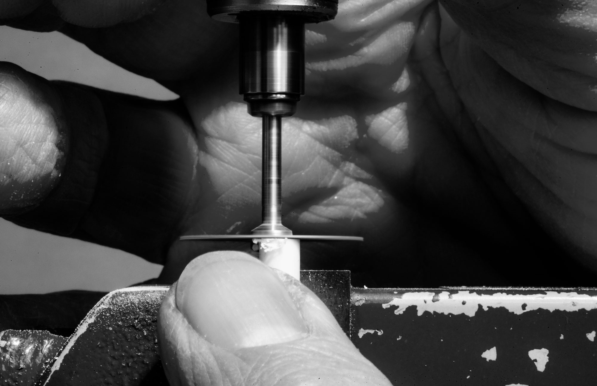_RCW3878-Milling-a-Plastic-Tube.jpg